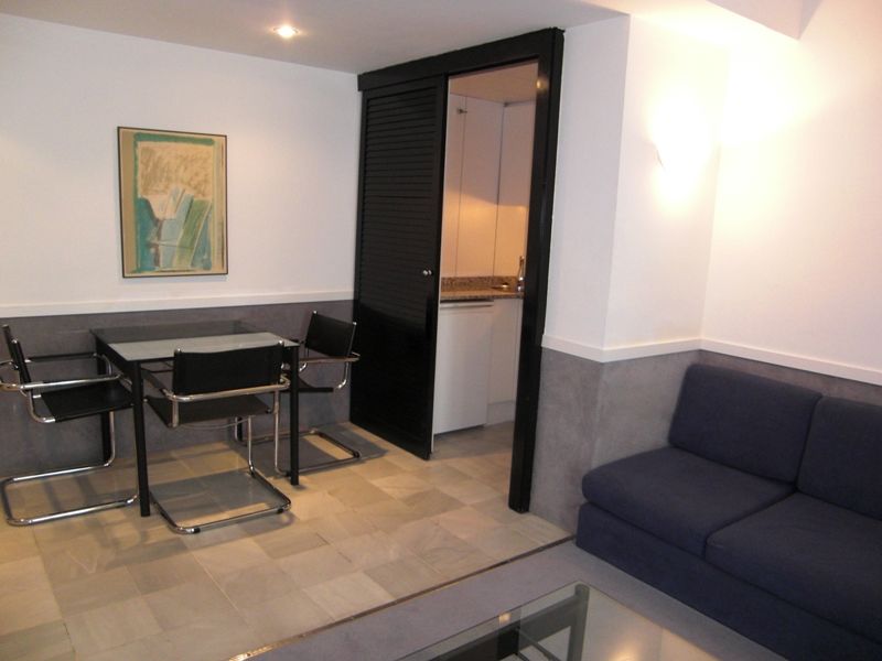 Apartamentos Descartes 바르셀로나 객실 사진