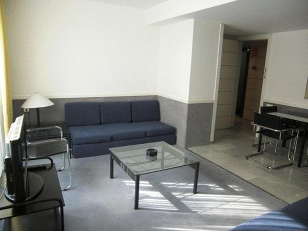 Apartamentos Descartes 바르셀로나 객실 사진